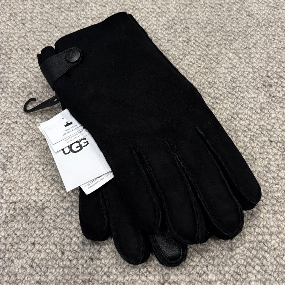 UGG Sheepskin Side Tab Tech Shearling Glove NWT